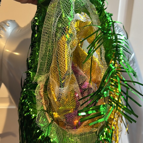 Metallic Foil party wig green gold & purple one size Costume Mardi Gras Party - Picture 4 of 4